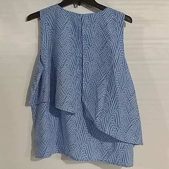 Juicy Couture Sleeveless Sparkle Blouse Size L NWT - Picture 4 of 4